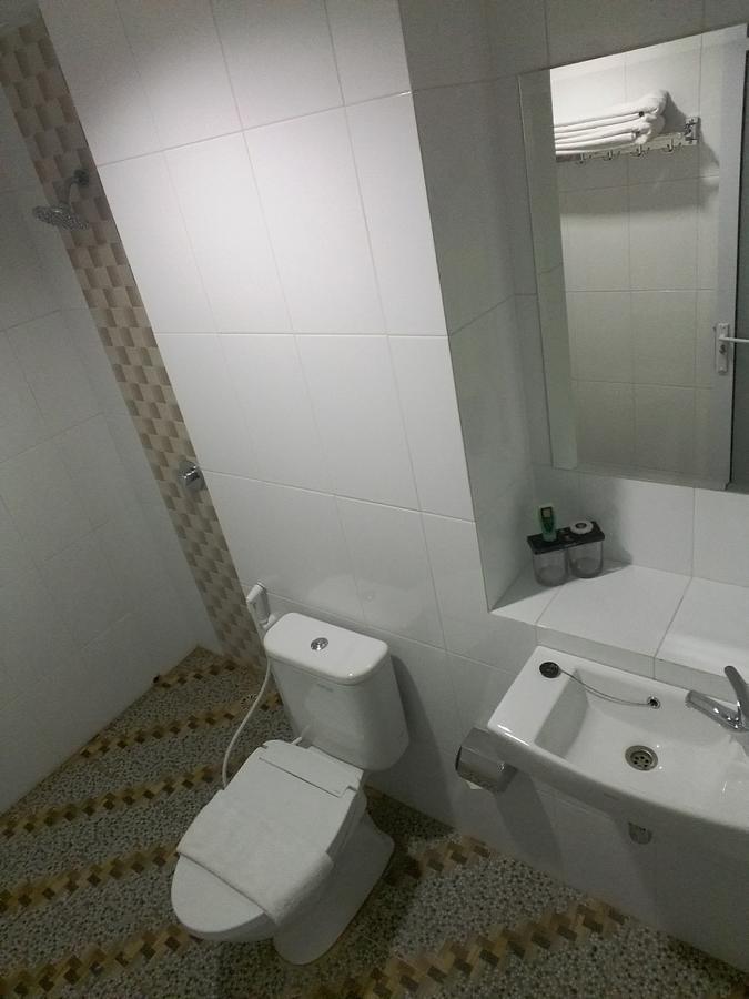 Grand Indobaru Hotel Selatpanjang Bagian luar foto