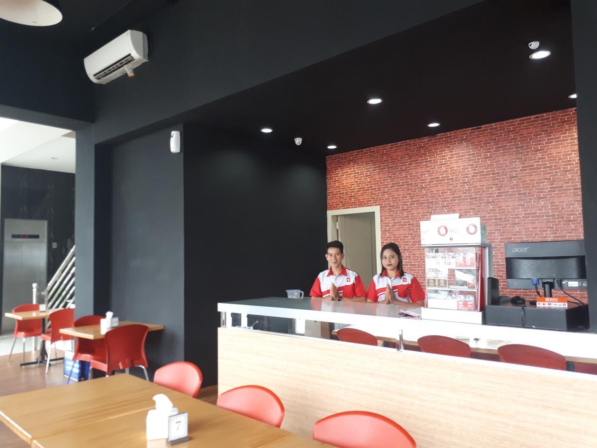 Grand Indobaru Hotel Selatpanjang Bagian luar foto