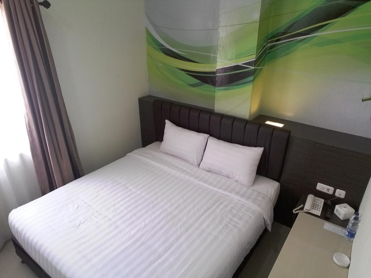 Grand Indobaru Hotel Selatpanjang Bagian luar foto