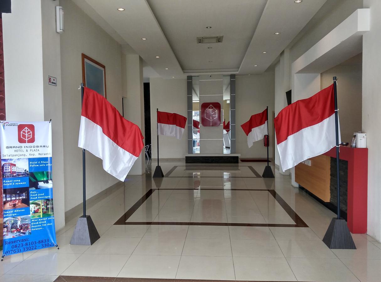 Grand Indobaru Hotel Selatpanjang Bagian luar foto
